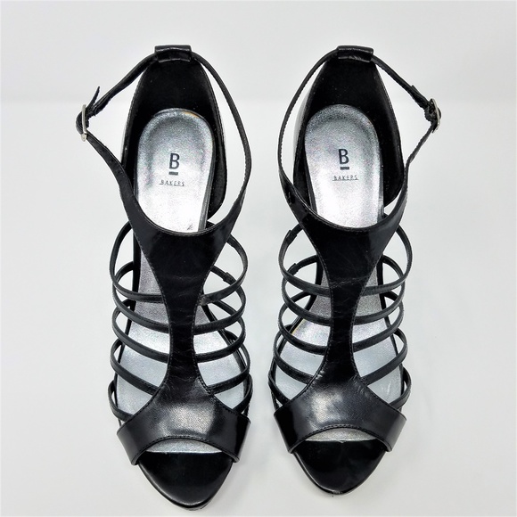 Bakers Shoes - EUC Bakers Britlyn II Black Strappy sandals 10